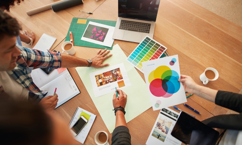 How to Best Implement Colour in Advertising Campaigns